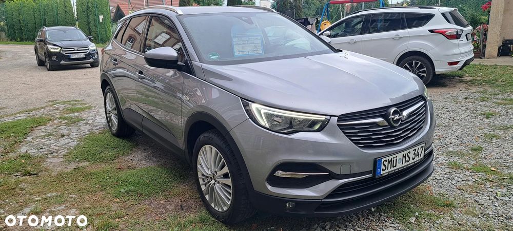 Opel Grandland X 1.2 Start/Stop Business Edition - 1