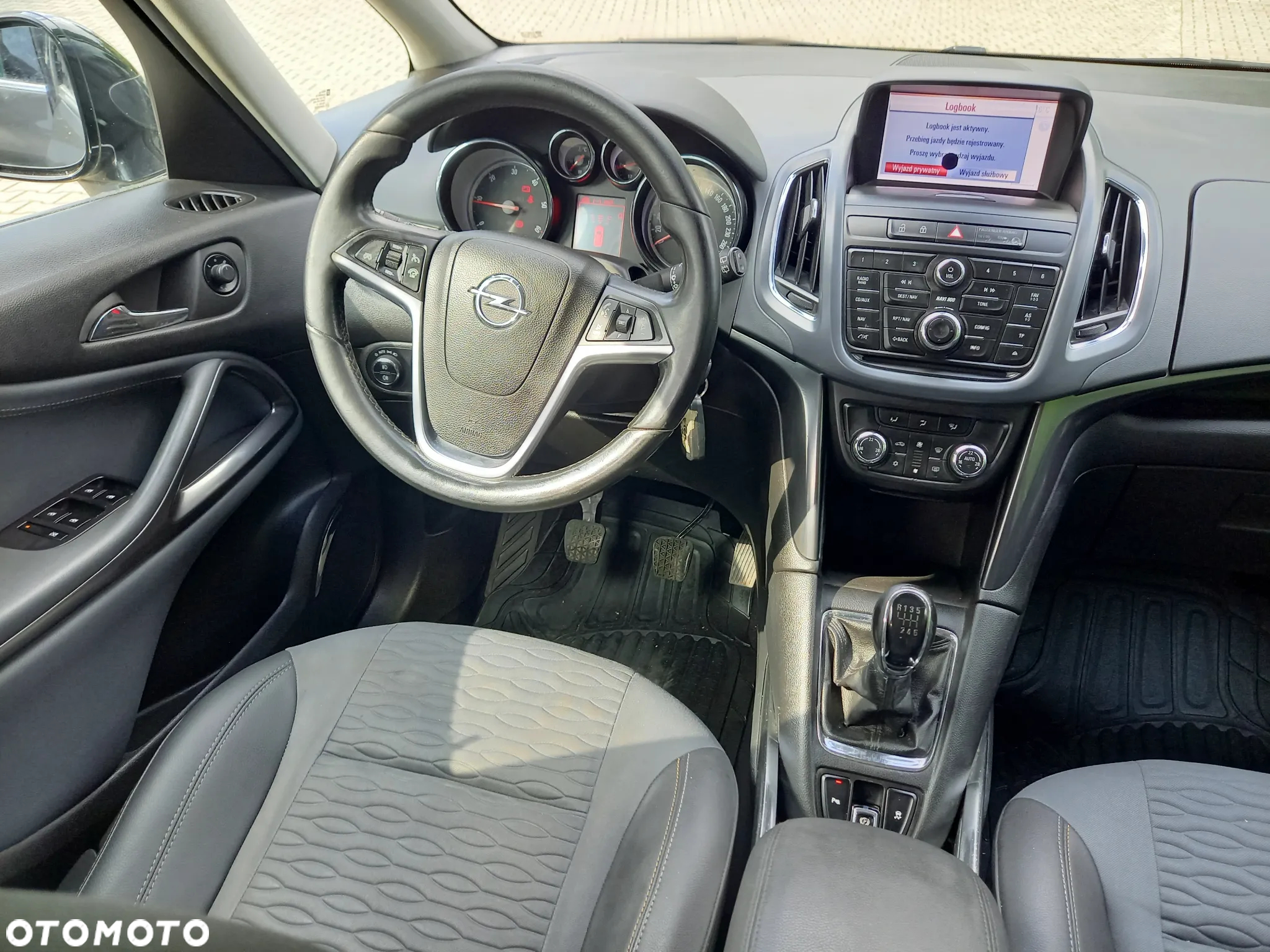 Opel Zafira - 22