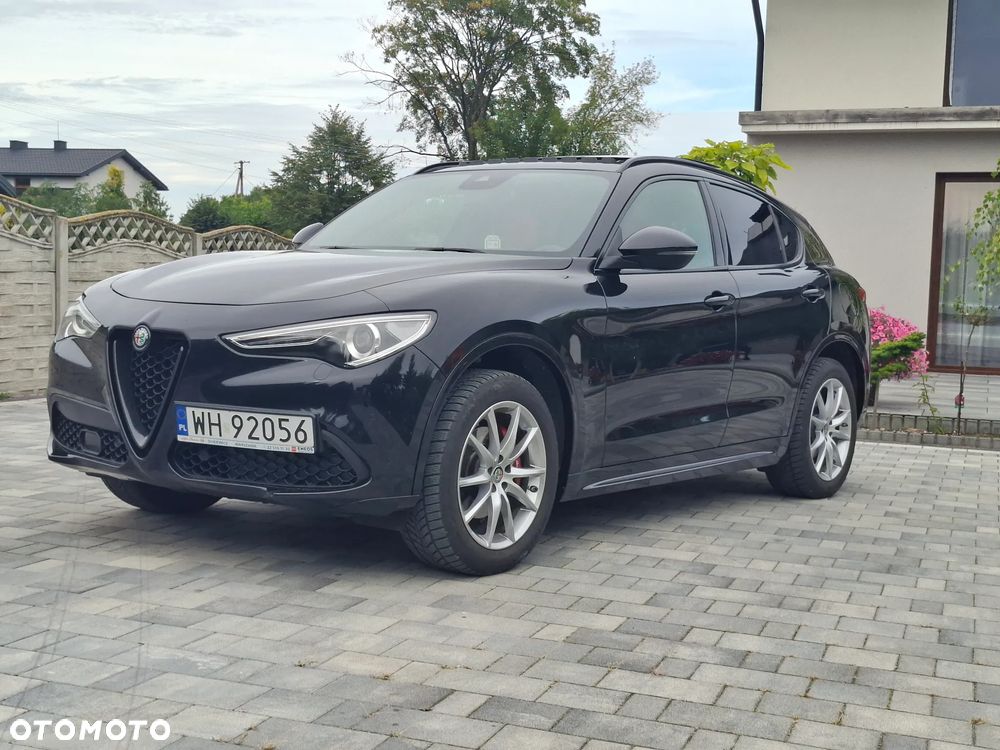 Alfa Romeo Stelvio - 9