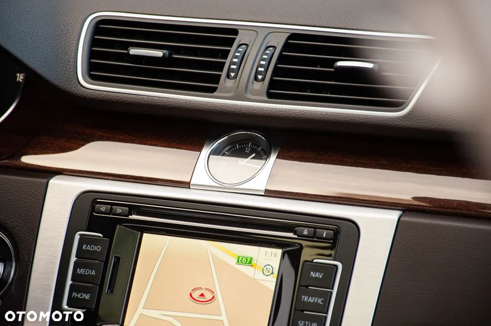 Volkswagen Passat 2.0 TDI DPF Highline DSG - 15