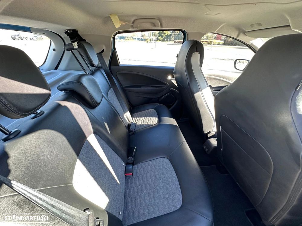 Renault Zoe - 12