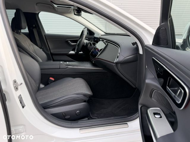 Mercedes-Benz Klasa E 220 d mHEV 4-Matic Avantgarde 9G-Tronic - 10