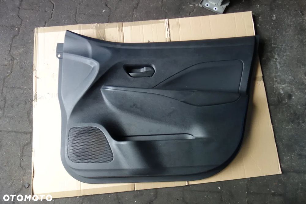 FOTEL LEWY PRAWY PRZÓD BOCZEK DRZWI NISSAN MICRA K14 - 4