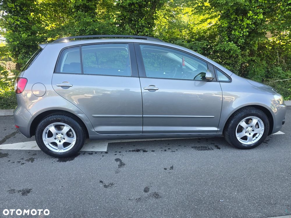 Volkswagen Golf Plus 1.6 TDI Highline - 2