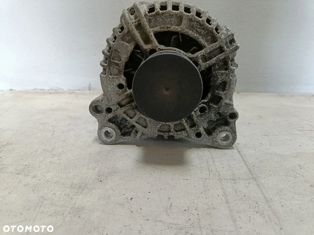 Alternator 2.0 TDI Audi A4 A5 Q5 8R Seat Skoda VW 03G903016E - 3