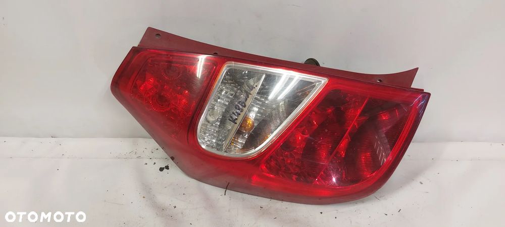 .  TYL TYLNA LAMPA LEWA HYUNDAI I10 - 1