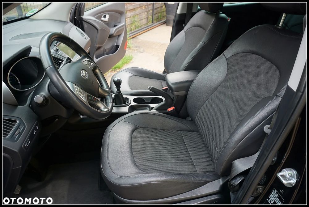 Hyundai ix35 1.7 CRDi Premium 2WD - 14