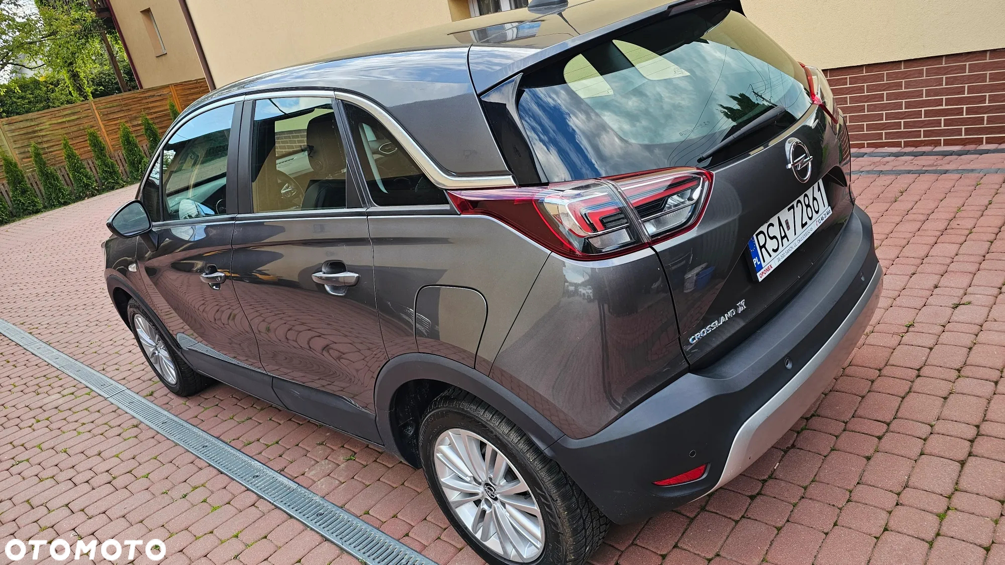 Opel Crossland X - 24