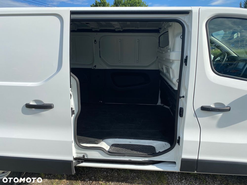 Renault Trafik - 11