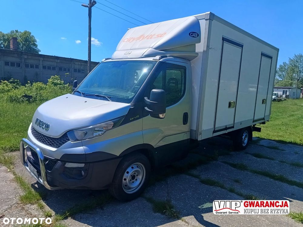 Iveco Daily 35s17 KONTENER+WINDA (udźwig 750kg) 3.0 diesel 170 kM automat 2014 WEBASTO, KAMERA COFANIA, GOTOWY DO PRACY! - 2