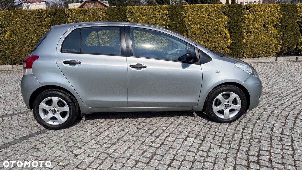 Toyota Yaris 1.33 VVT-i Cool+ - 6