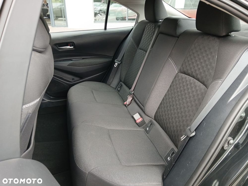 Toyota Corolla - 38