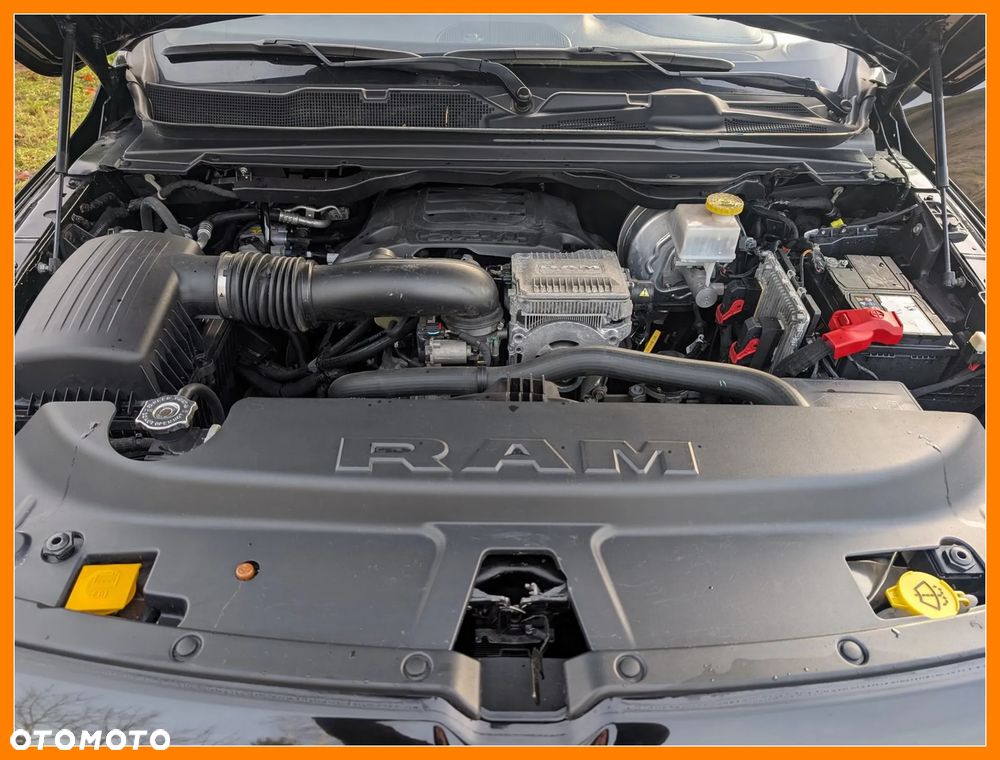 RAM 1500 Crew Cab Laramie - 26