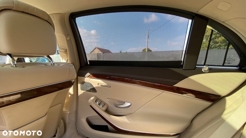 Mercedes-Benz Klasa S 500 4-Matic L 7G-TRONIC - 16