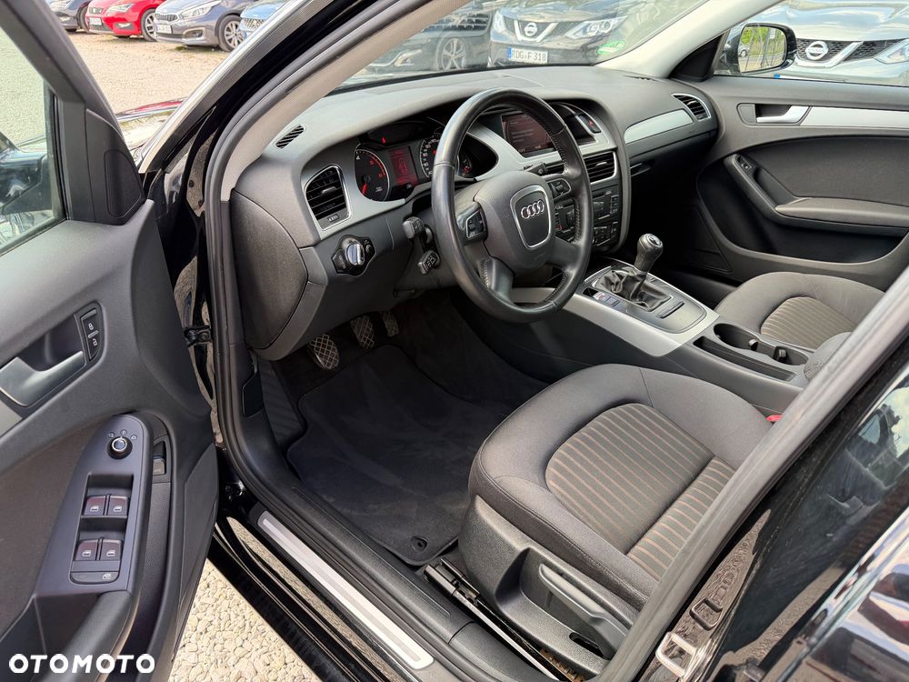 Audi A4 Limousine 2.0 TDI DPF Ambiente - 21