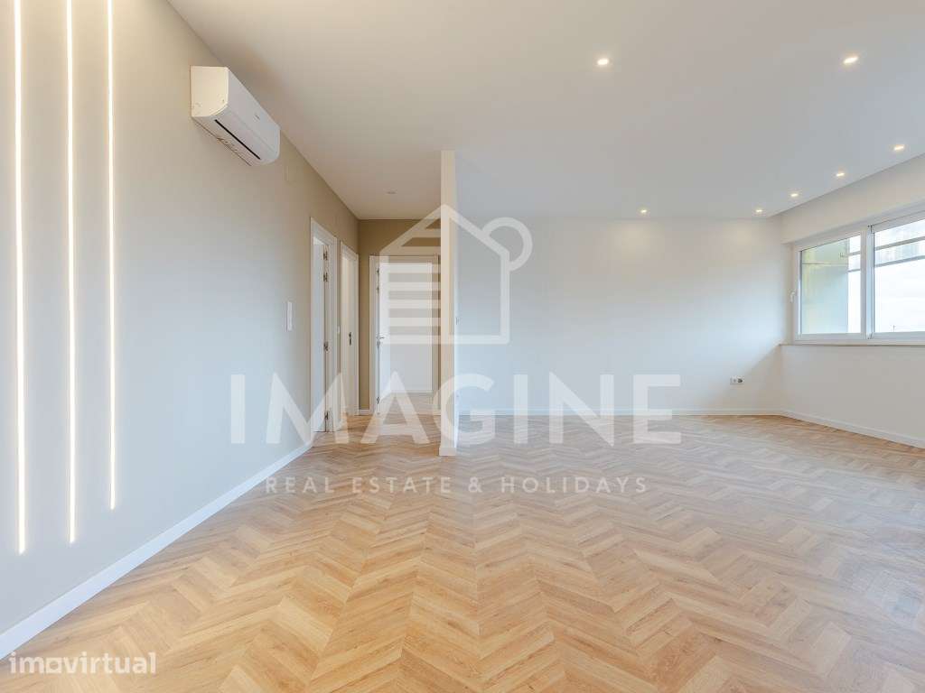Apartamento T3 , na Avenida 5 de Outubro com vista Rio - Grande imagem: 3/47