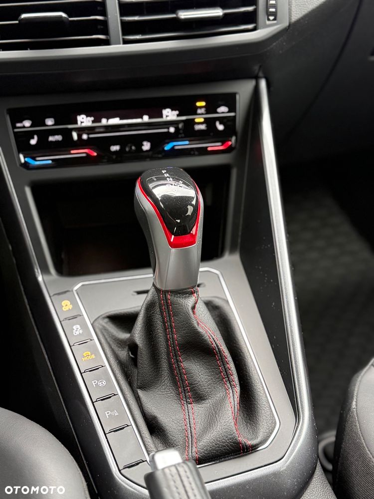 Volkswagen Polo - 14