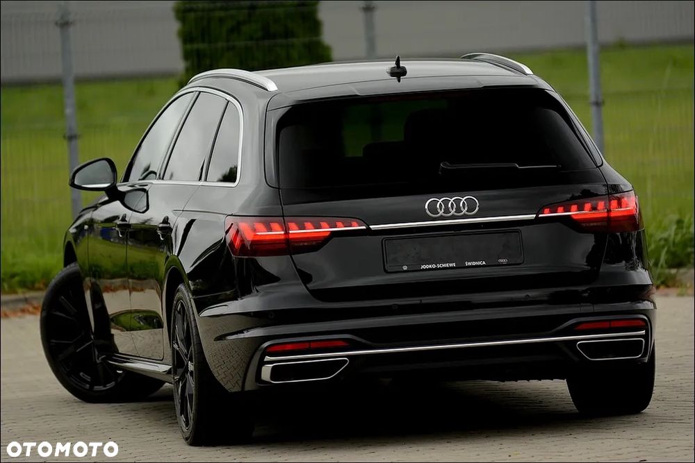 Audi A4 Avant 40 TFSI S tronic sport - 3