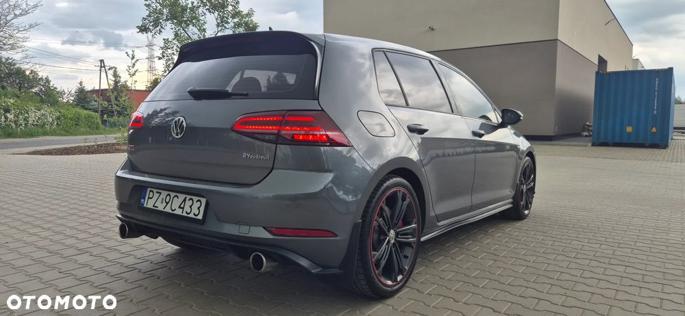 Volkswagen Golf 2.0 TSI GTI DSG - 2
