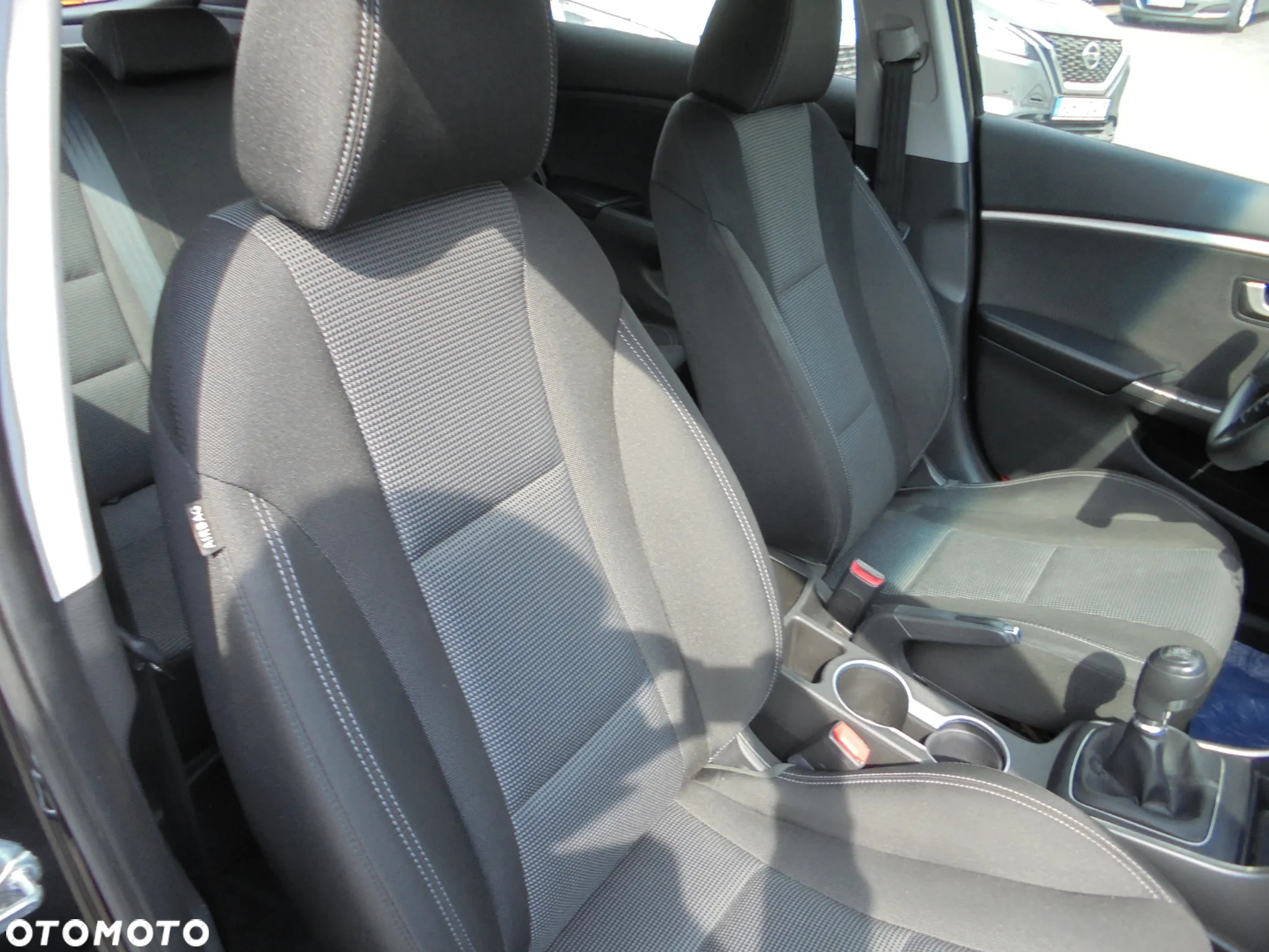 Hyundai i30 i30cw 1.6 CRDi Trend - 13