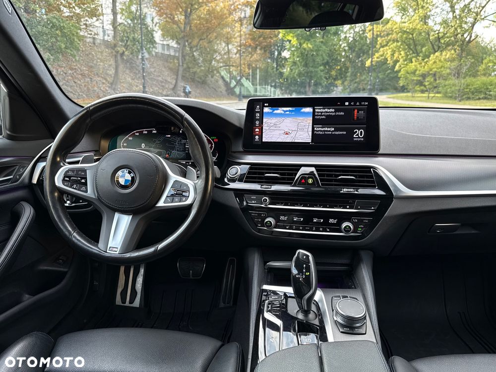 BMW Seria 5 520d M Sport Edition - 18