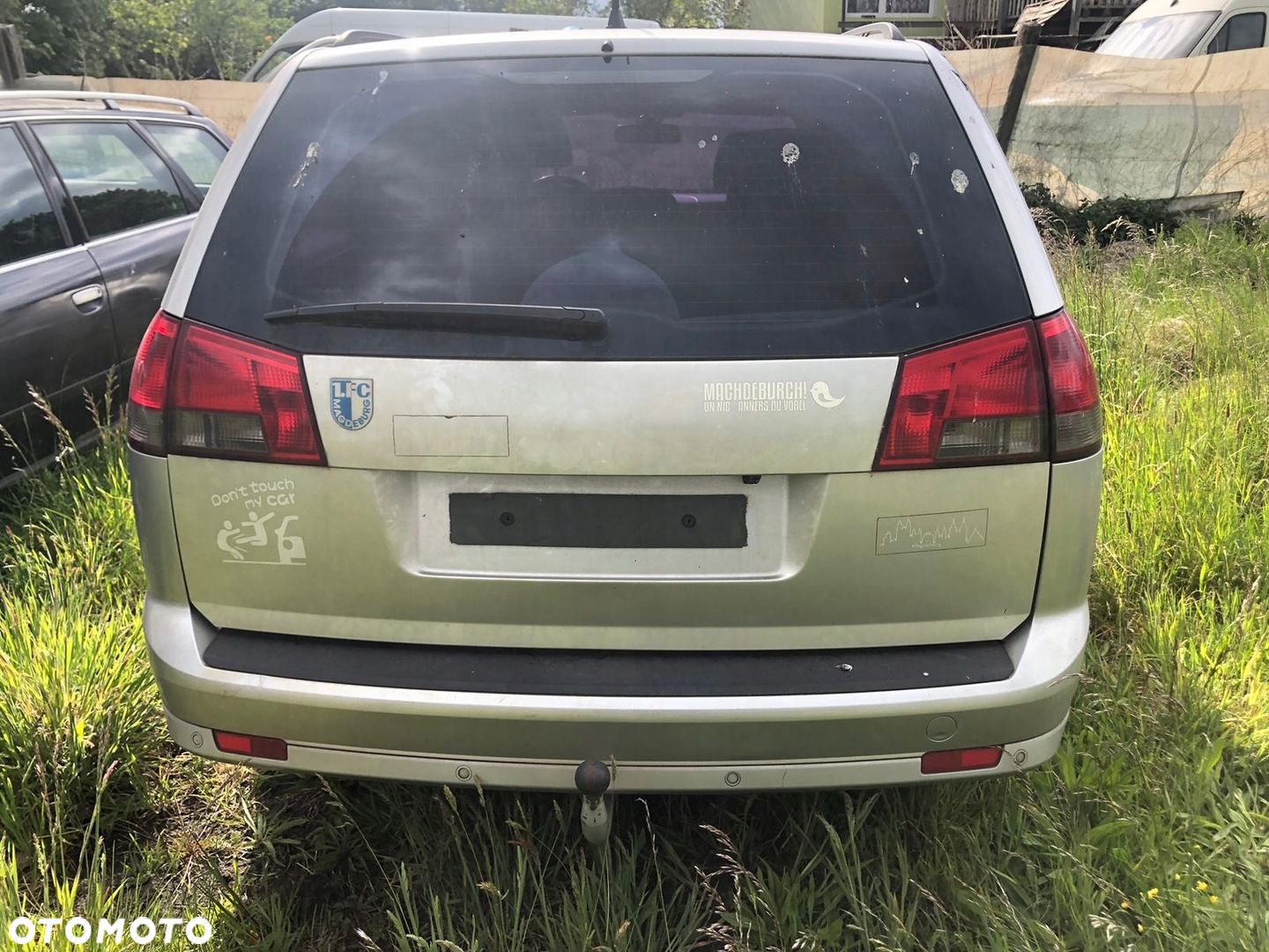 OPEL VECTRA C ZDERZAK TYLNY PDC SREBRNY KOMBI Z157 - 1