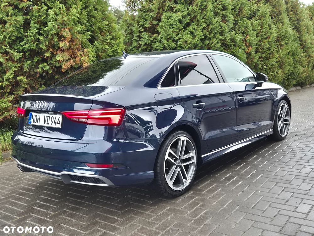 Audi A3 Limousine 2.0 TDI S line Sportpaket - 12