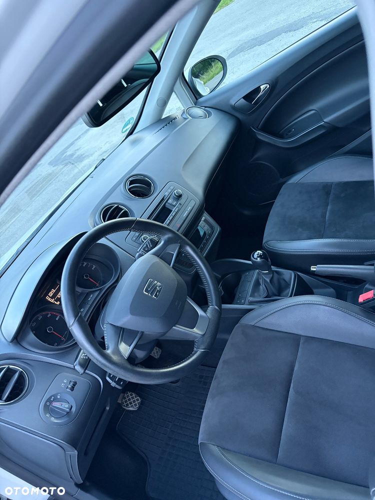 Seat Ibiza 1.2 TSI CONNECT - 16