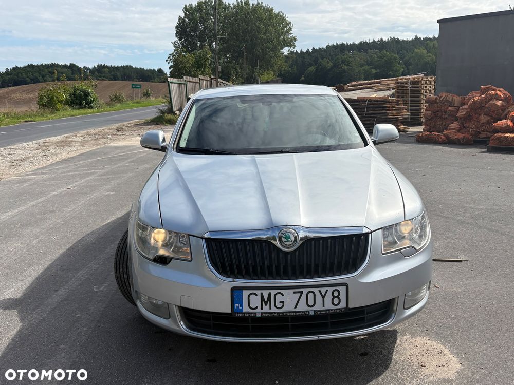 Skoda Superb 2.0 TDI Ambition DSG - 3