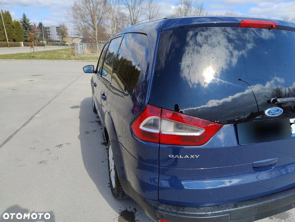 Ford Galaxy - 7