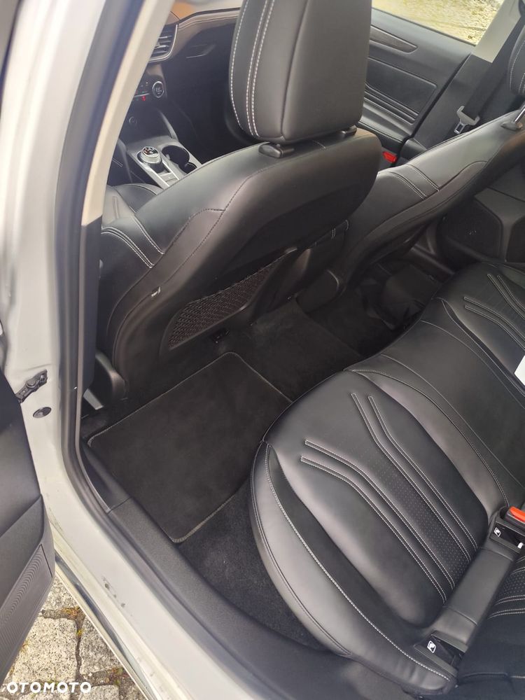 Ford Focus 2.0 EcoBlue Vignale - 12