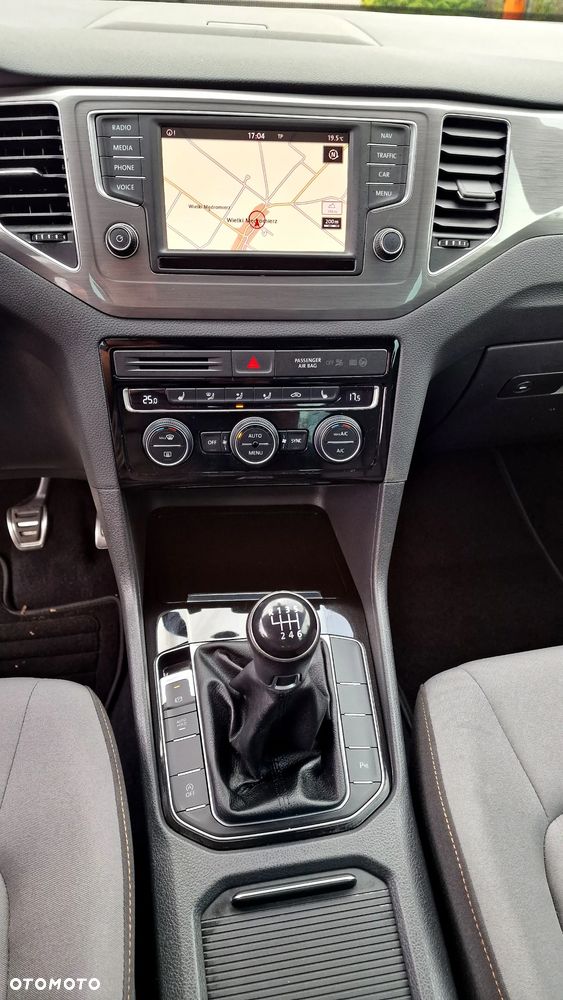 Volkswagen Golf Sportsvan - 35