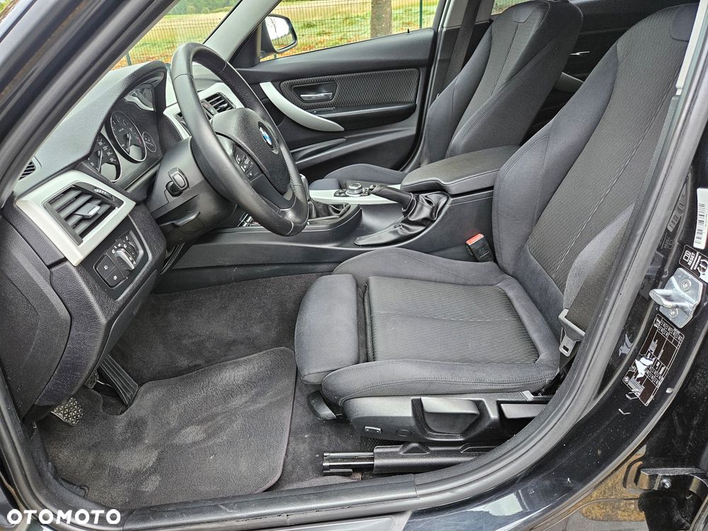 BMW Seria 3 - 27