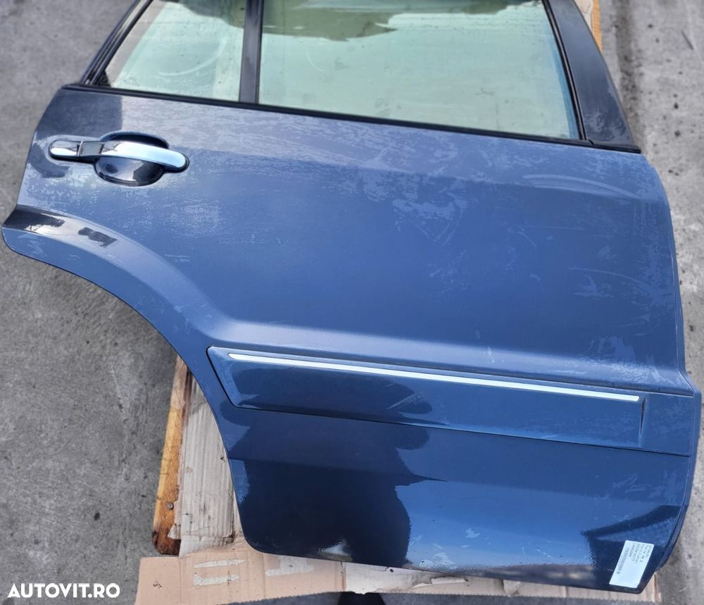 Usa dreapta  spate  complecta Ford Fuzion  2007 - 2
