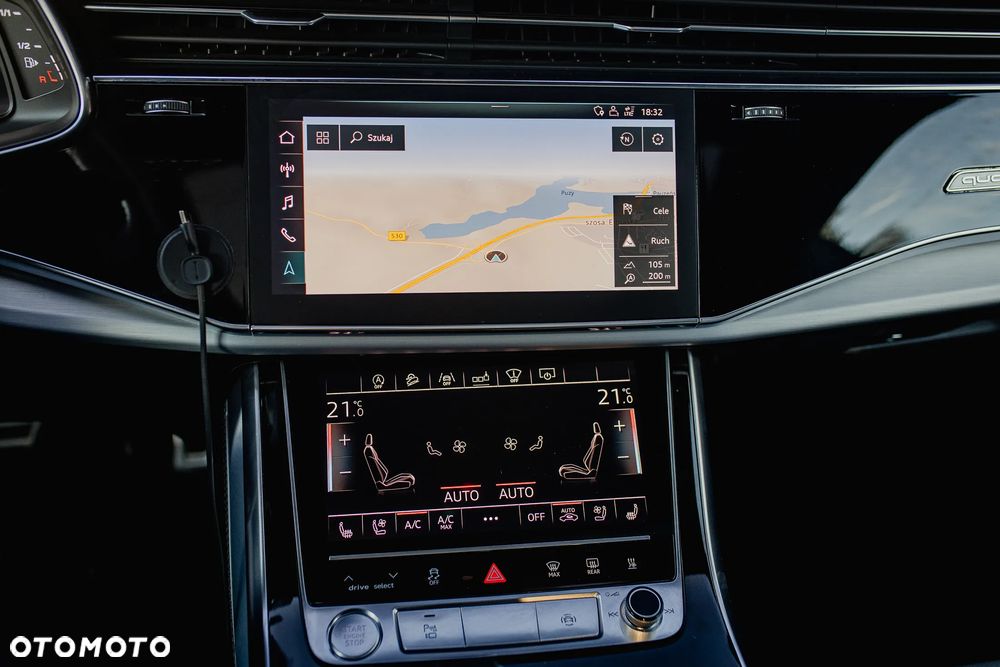 Audi Q8 - 35