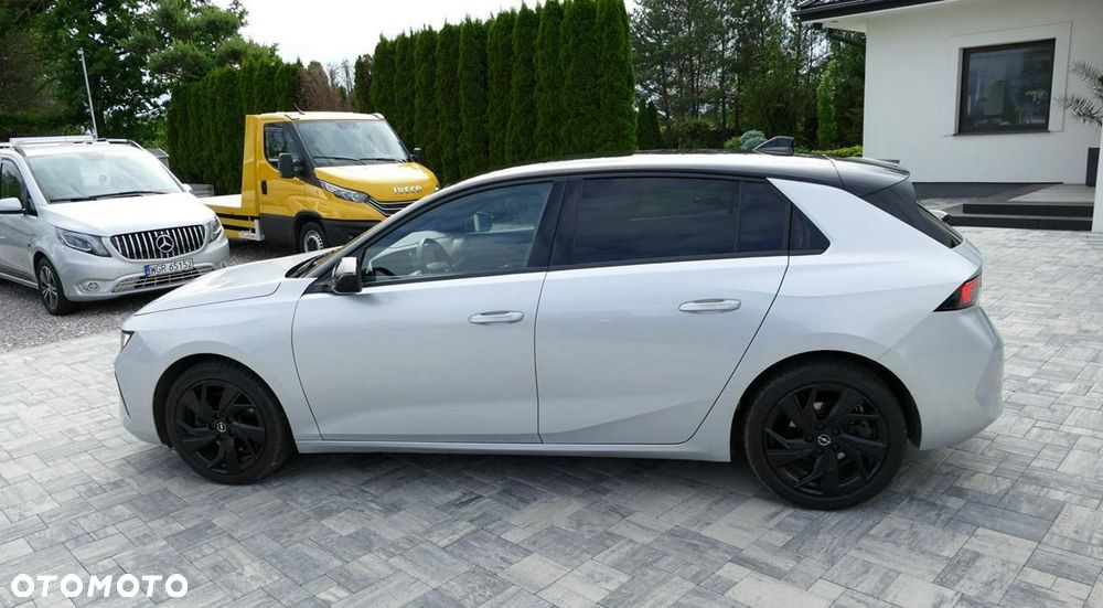 Opel Astra - 11