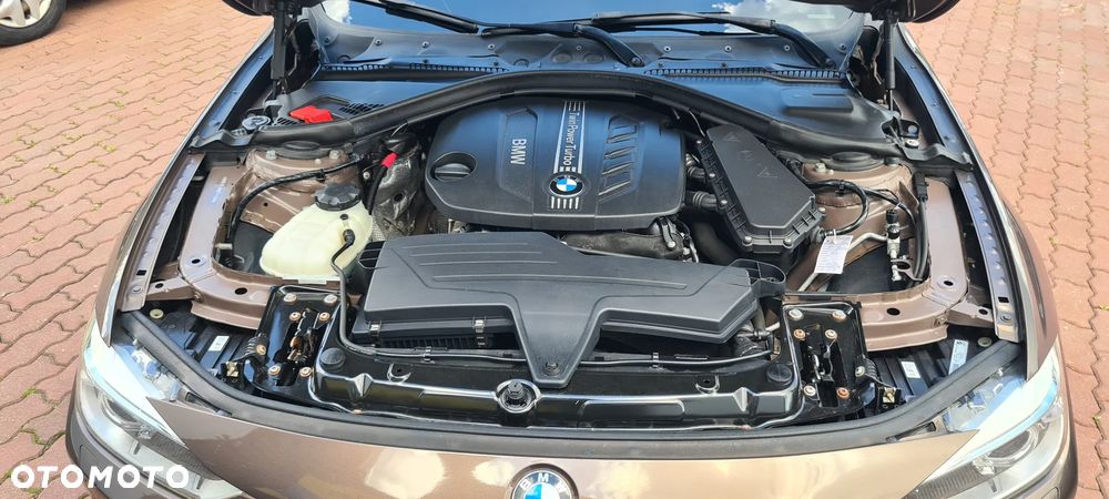 BMW Seria 3 320d - 15