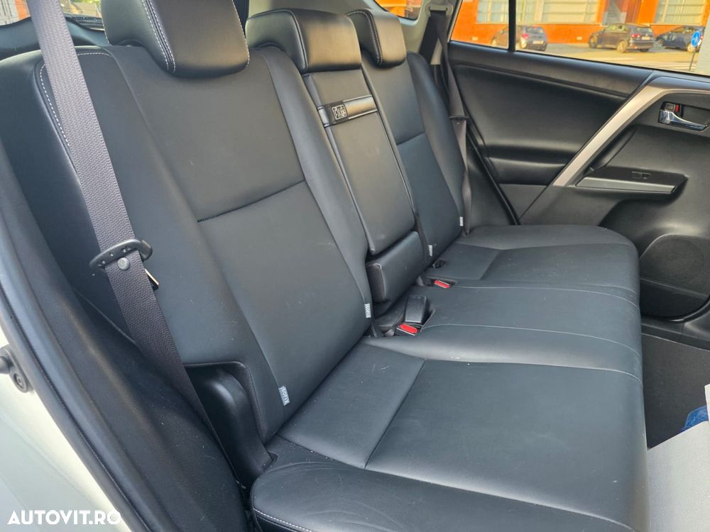 Toyota RAV4 2.5 4x4 Style Selection - 7