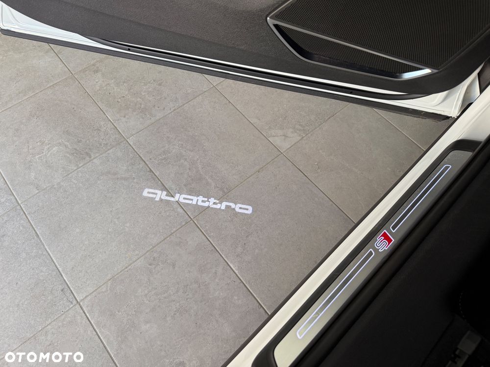 Audi Q3 - 17