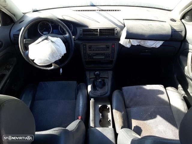 Peça Volkswagen Passat Highline 1.9TDI 2004 - 5