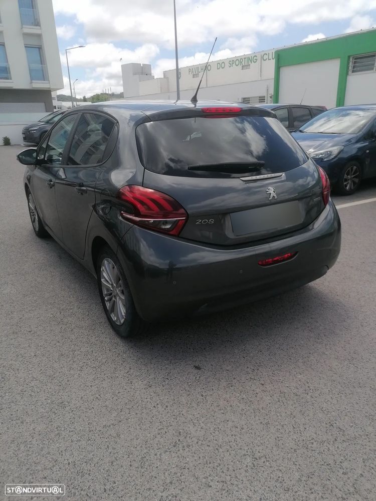Peugeot 208 1.6 BlueHDi Style - 2