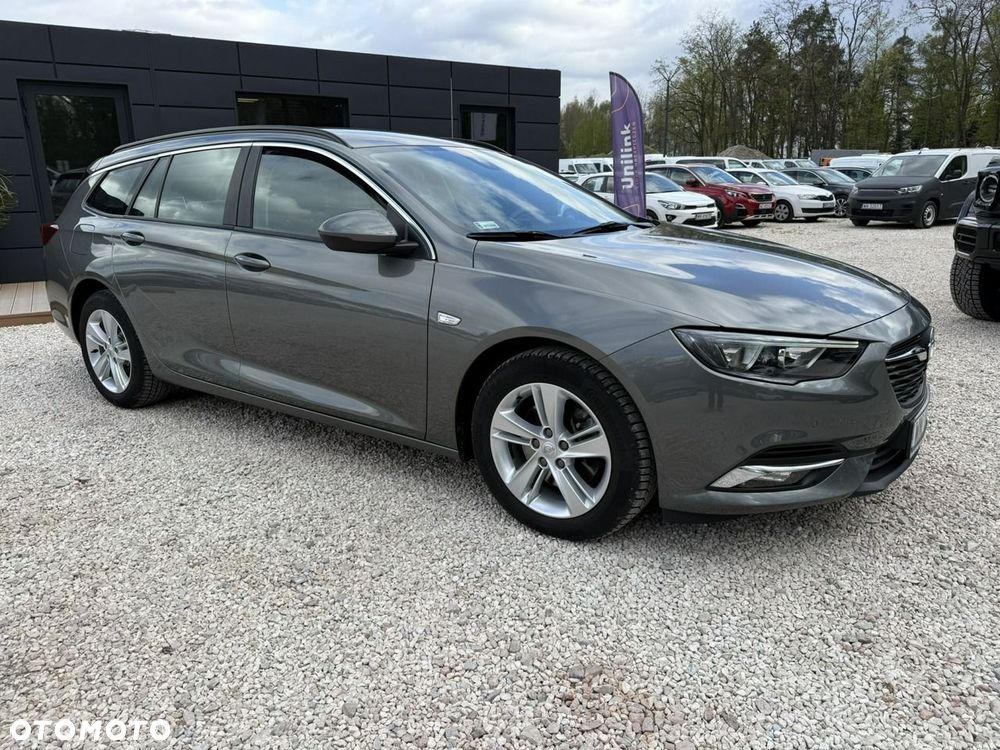 Opel Insignia - 24