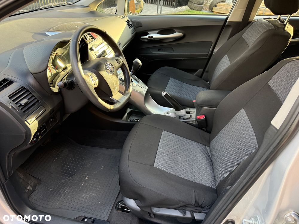 Toyota Auris 1.6 Premium MM - 12