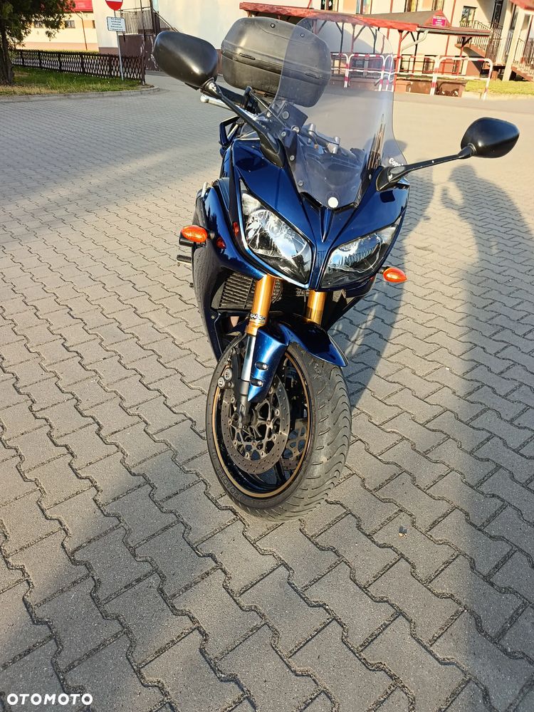 Yamaha FZ - 7