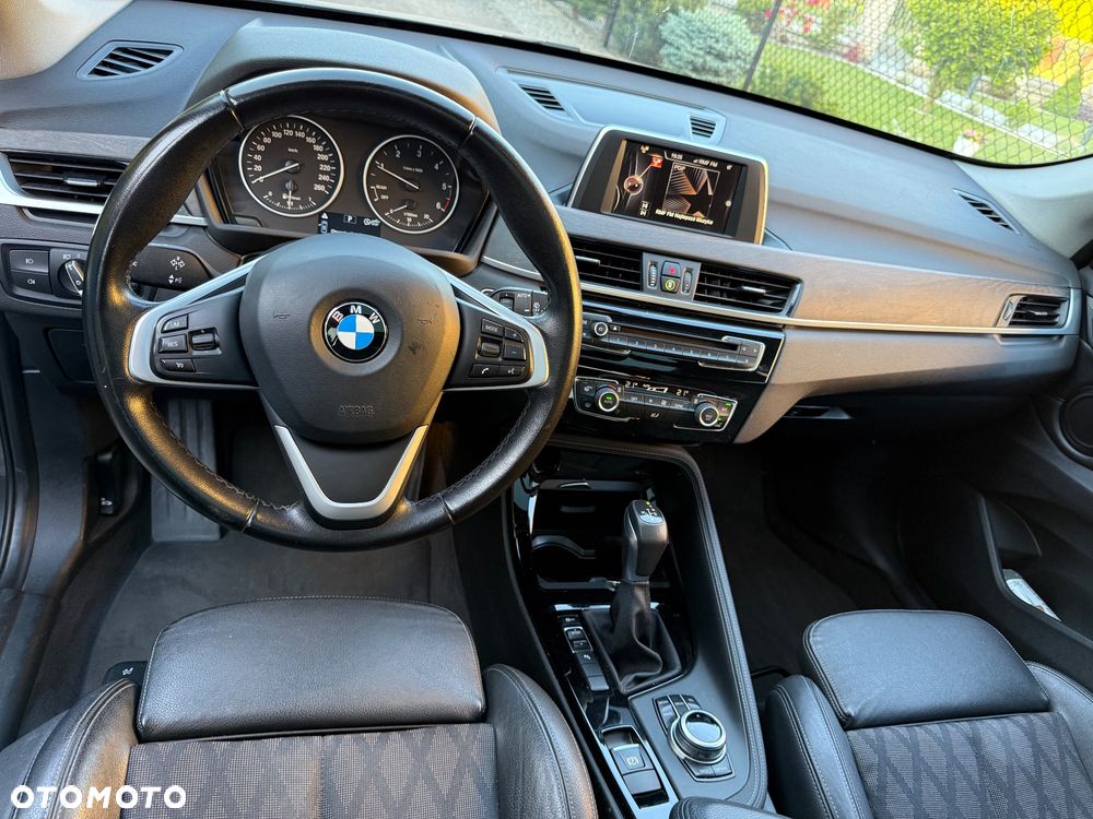 BMW X1 sDrive18d xLine sport - 7