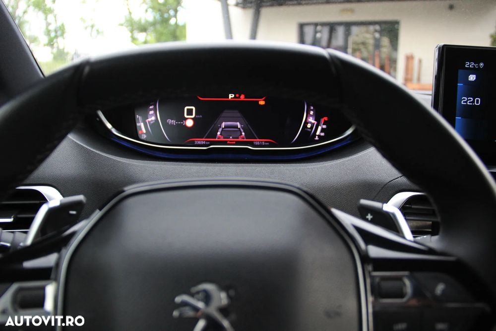 Peugeot 3008 BlueHDi 130 Stop & Start EAT8 Allure Business-Paket - 32