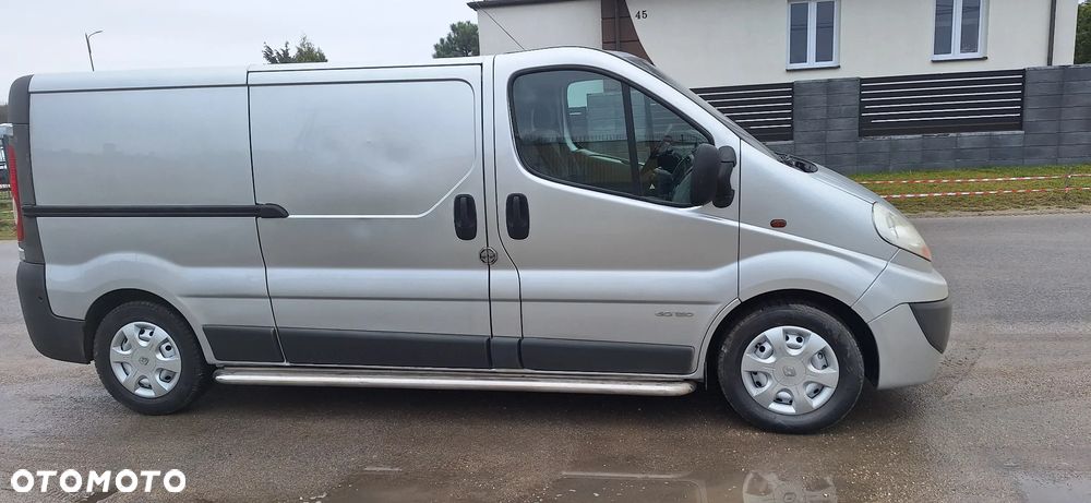 Renault Trafic - 2