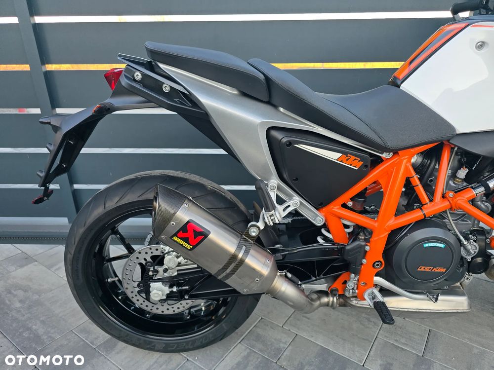 KTM Duke - 18