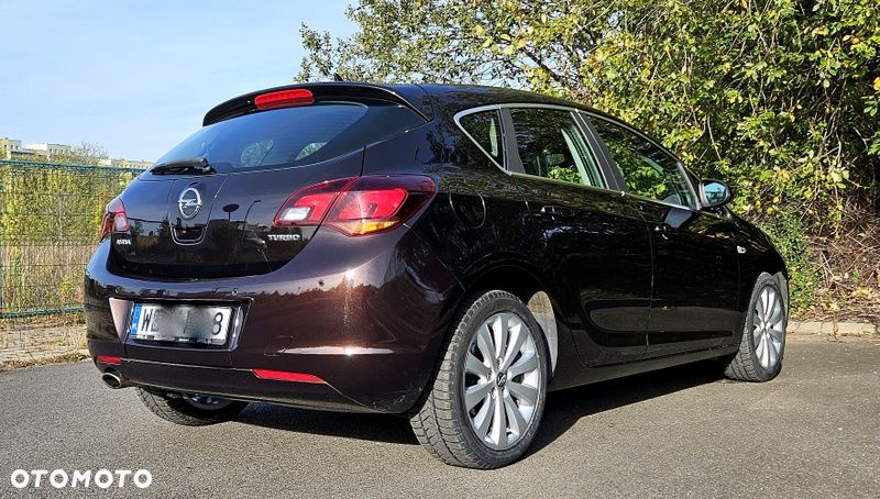 Opel Astra 1.4 T Cosmo - 12