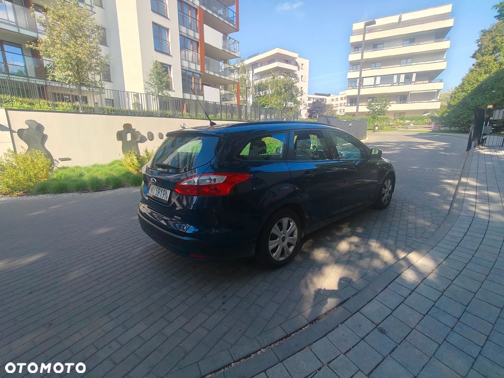 Ford Focus 1.6 TDCi ECOnetic 88g Start-Stopp-System Trend - 4